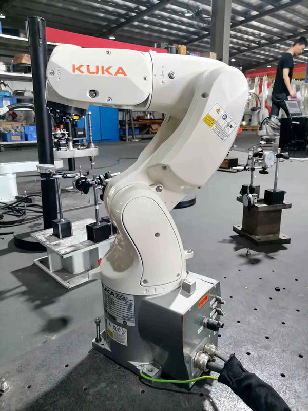 KUKA KR3R540